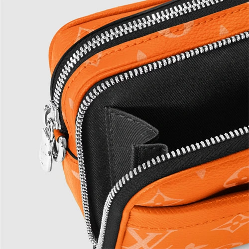 M31073 Alpha Wearable Wallet