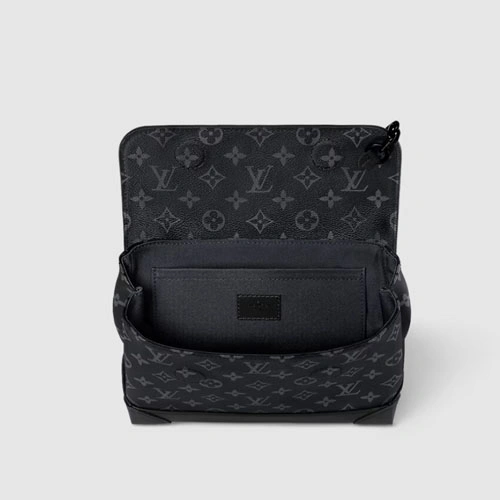 M46953 LV Steamer PM Monogram