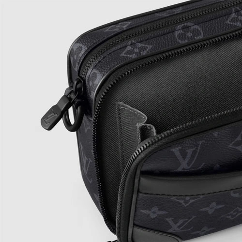 M46955 Alpha Messenger Black