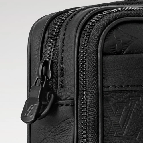 M82544 Alpha Wearable Wallet