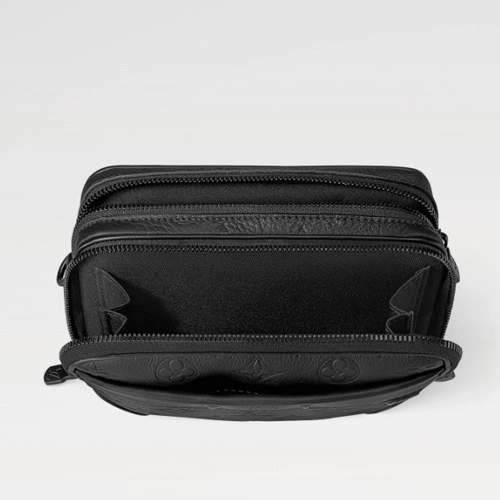 M82544 Alpha Wearable Wallet