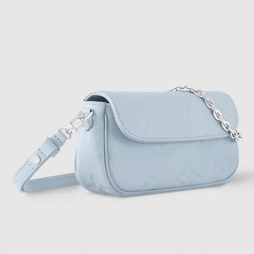 M83637 Wallet On Chain Ivy Blue