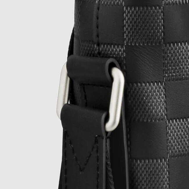 MESSENGER BB N40122