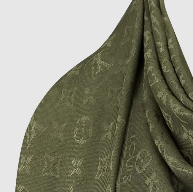 MONOGRAM SHAWL M76633