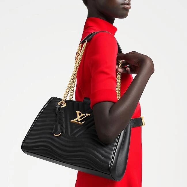 NEW WAVE CHAIN TOTE M51496