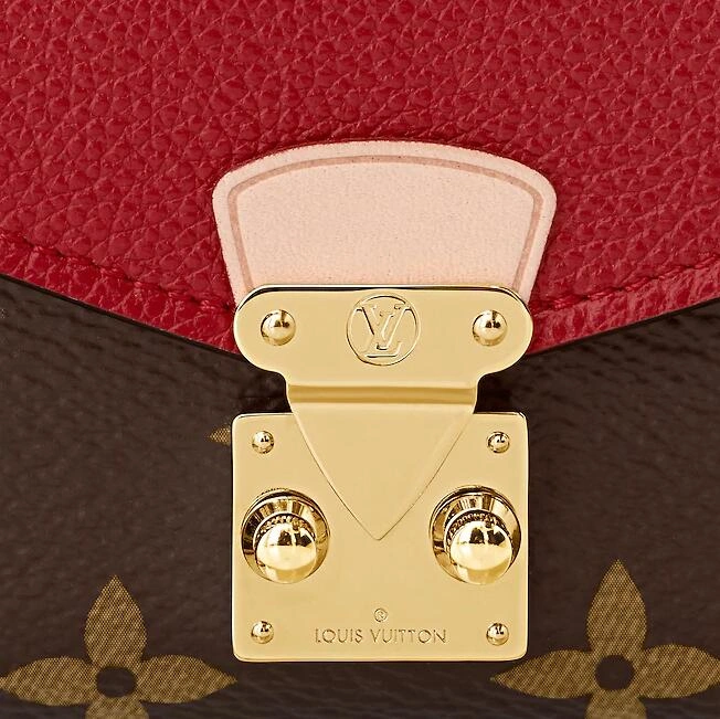 PALLAS COMPACT WALLET M67478