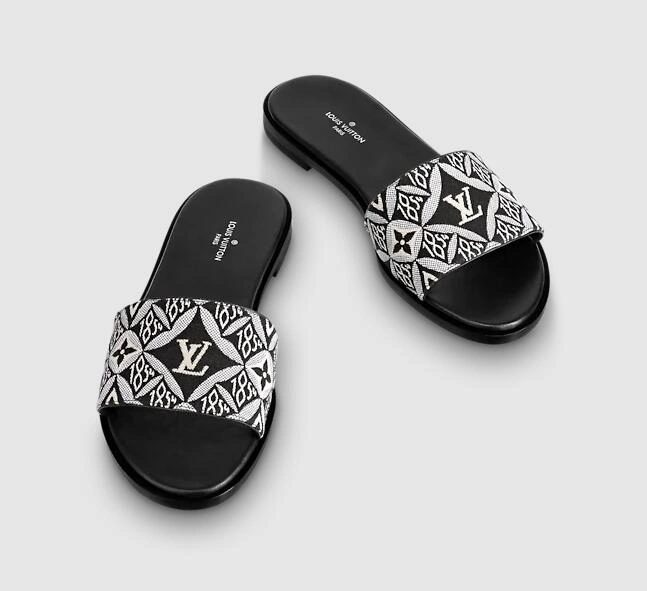 SINCE 1854 LOCK IT FLAT MULE 1A8D63