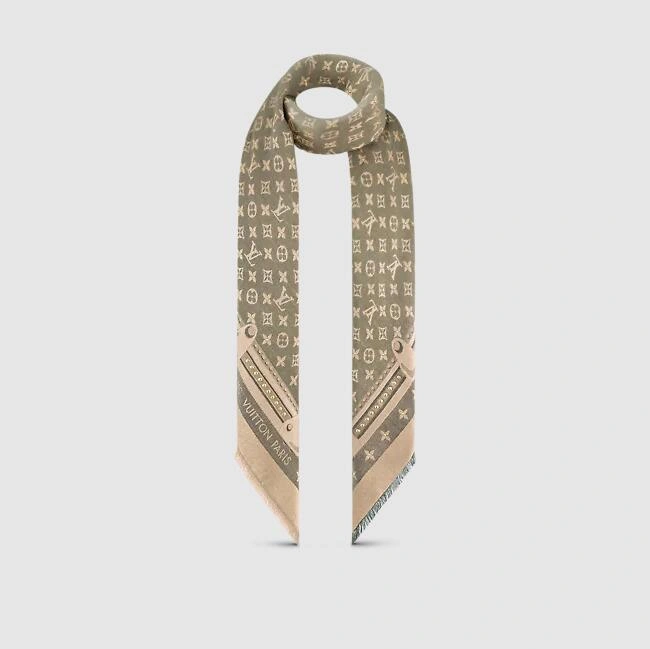 STUDDY DENIM MONOGRAM SHAWL M76883