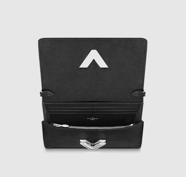 TWIST BELT CHAIN WALLET M68559