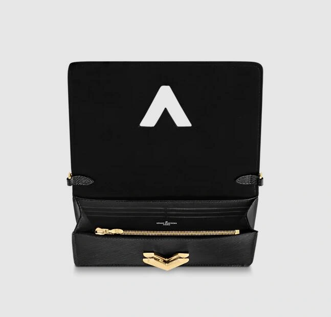 TWIST BELT CHAIN WALLET M68750