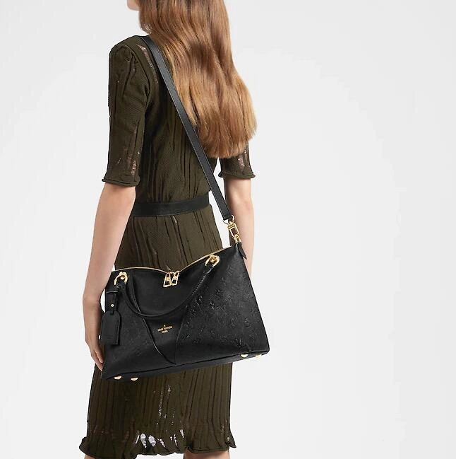 V TOTE MM M44421