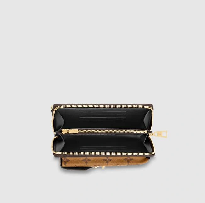 Vertical Zippy Wallet Metis M80731