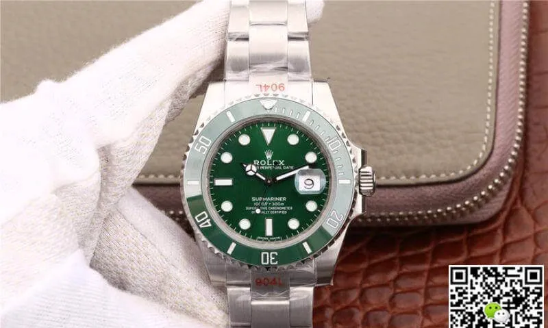 Rolex Submariner Date 116610LV Green Ceramic Noob Factory Replica Watch 1:1 Best Edition Swiss ETA3135