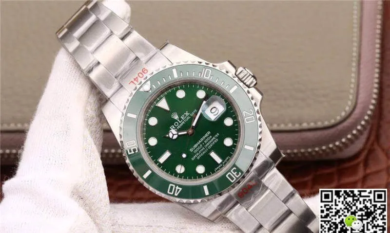 Rolex Submariner Date 116610LV Green Ceramic Noob Factory Replica Watch 1:1 Best Edition Swiss ETA3135