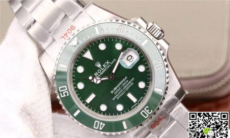 Rolex Submariner Date 116610LV Green Ceramic Noob Factory Replica Watch 1:1 Best Edition Swiss ETA3135