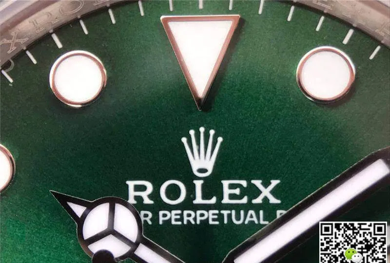 Rolex Submariner Date 116610LV Green Ceramic Noob Factory Replica Watch 1:1 Best Edition Swiss ETA3135