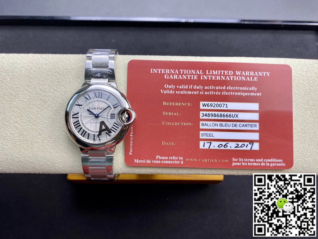 Ballon Bleu De Cartier 33MM W6920071 V6 Factory 1:1 Best Edition Replica Watch White Dial Swiss cal.076