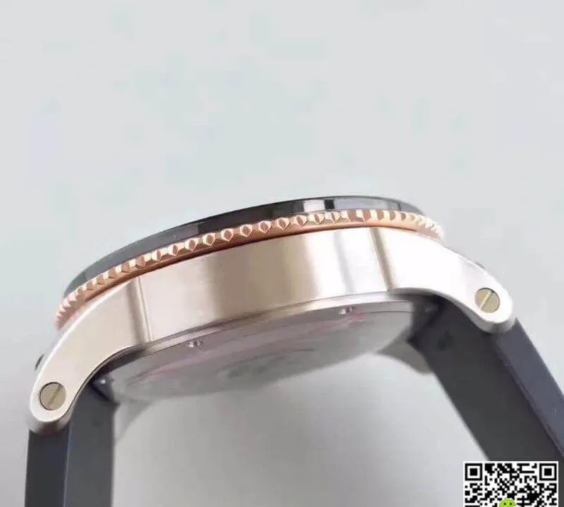 Calibre De Cartier Diver CRW7100055 JF Factory 1:1 Best Edition Replica Watch Swiss ETA9015