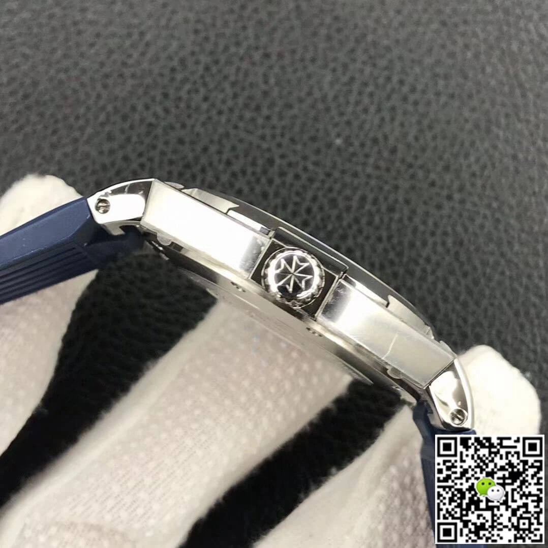 Vacheron Constantin Overseas 47040 8F Factory 1:1 Best Edition Replica Watch Silver Bezel