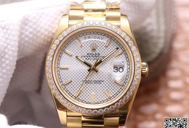 Rolex Day Date M228348RBR-0005 EW Factory 1:1 Best Edition Replica Watch Diamond-Set Bezel