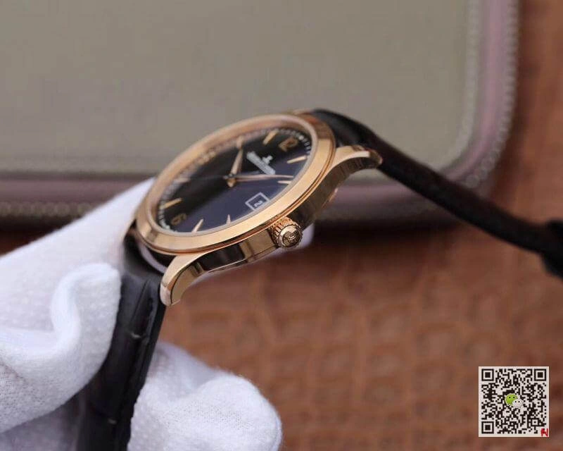 Jaeger LeCoultre Master Control Date Q1542520 ZF Factory 1:1 Best Edition Replica Watch Swiss ETA9015 Black Dial