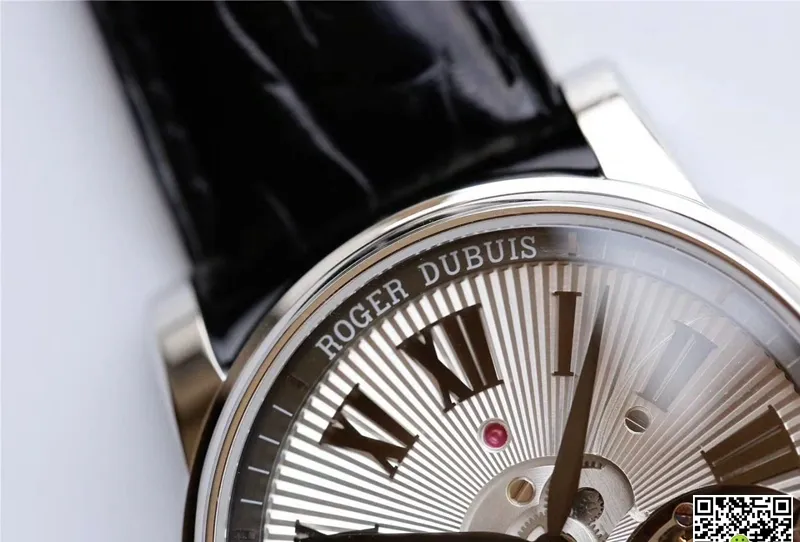Roger Dubuis Hommage RDDBHO0562 JB Factory 1:1 Best Edition Replica Watch Silver Bezel