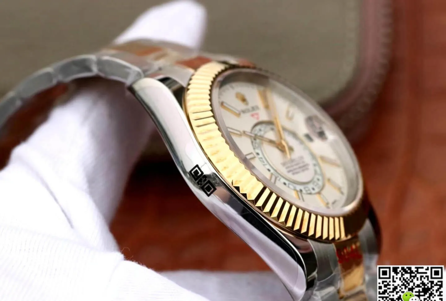 Rolex Sky Dweller M326933-0009 Noob Factory 1:1 Best Edition Replica Watch 904L White Dial