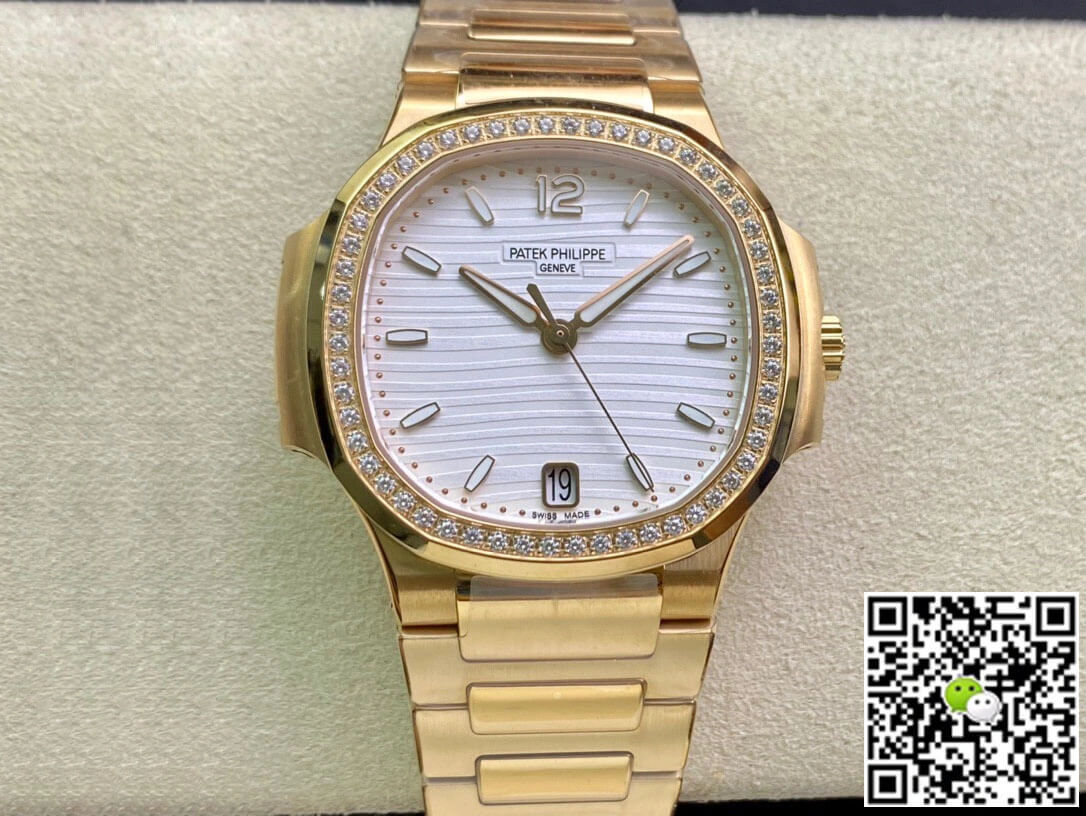 Patek Philippe Nautilus Ladies 7118 1200R-001 3K Factory 1:1 Best Edition Replica Watch Diamond-Set Bezel