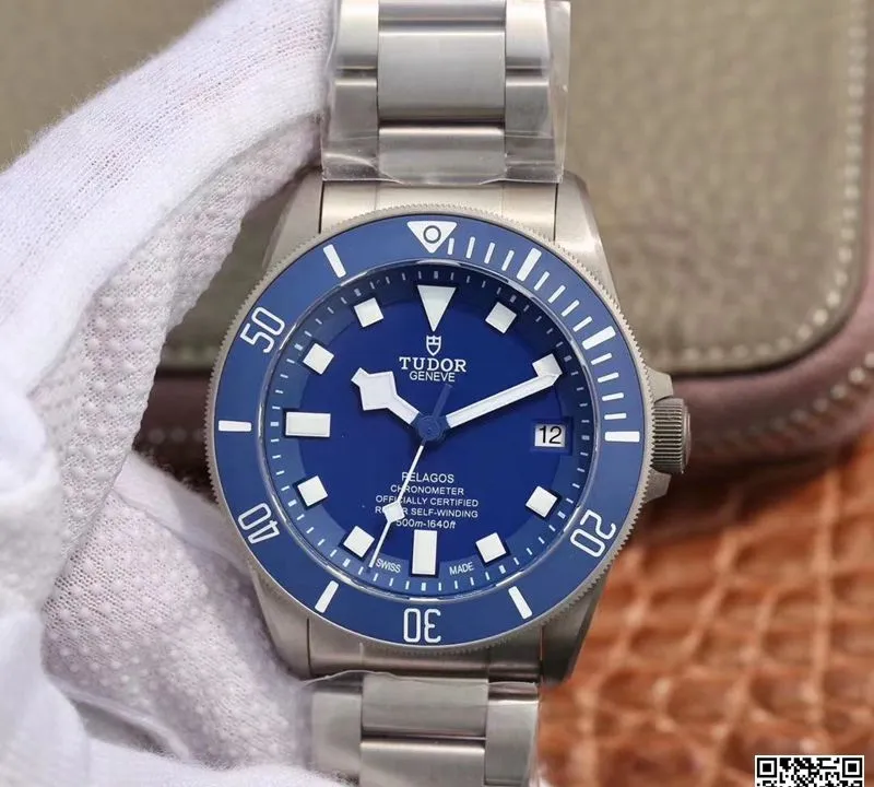 Tudor Pelagos M25600TB-0001 XF Factory 1:1 Best Edition Replica Watch V4 Stainless Steel Strap