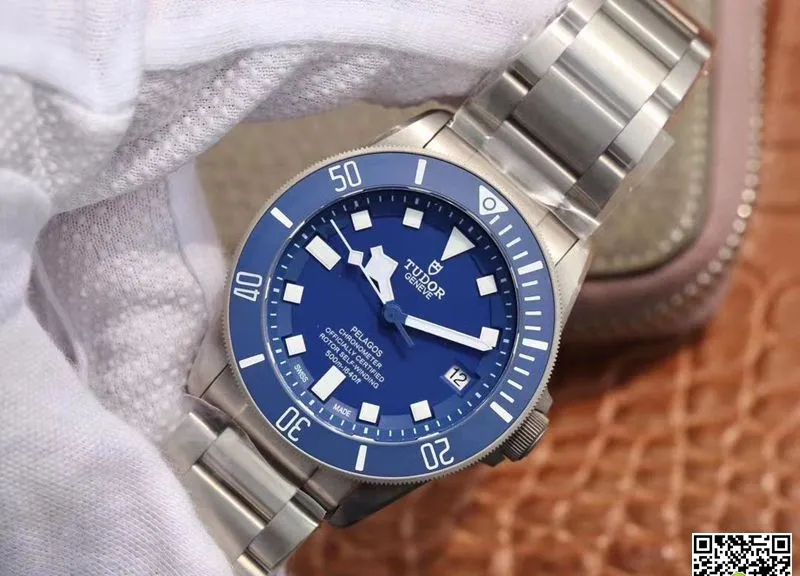 Tudor Pelagos M25600TB-0001 XF Factory 1:1 Best Edition Replica Watch V4 Stainless Steel Strap