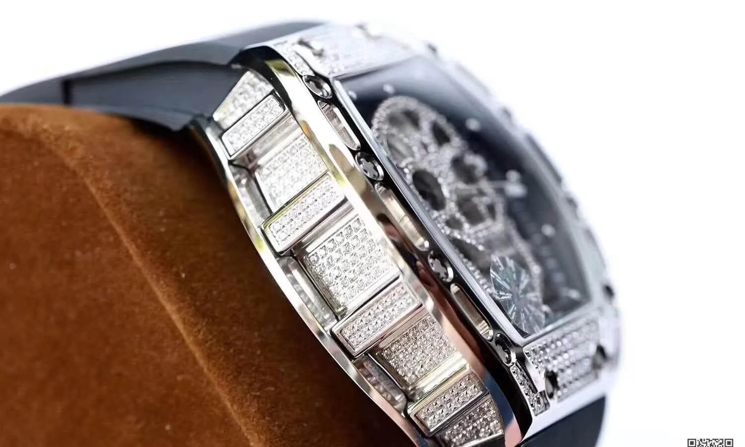 Richard Mille RM052 Z Factory 1:1 Best Edition Replica Watch Swiss ETA6T51 Diamond Skull
