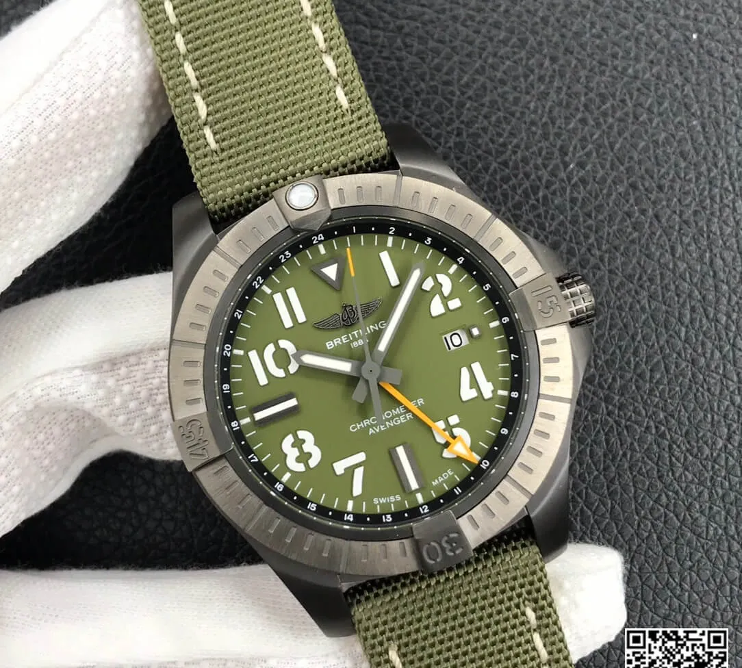 Breitling Avenger Automatic GMT 45 Night Mission V323952A1L1X1 GF Factory 1:1 Best Edition Replica Watch Green Dial