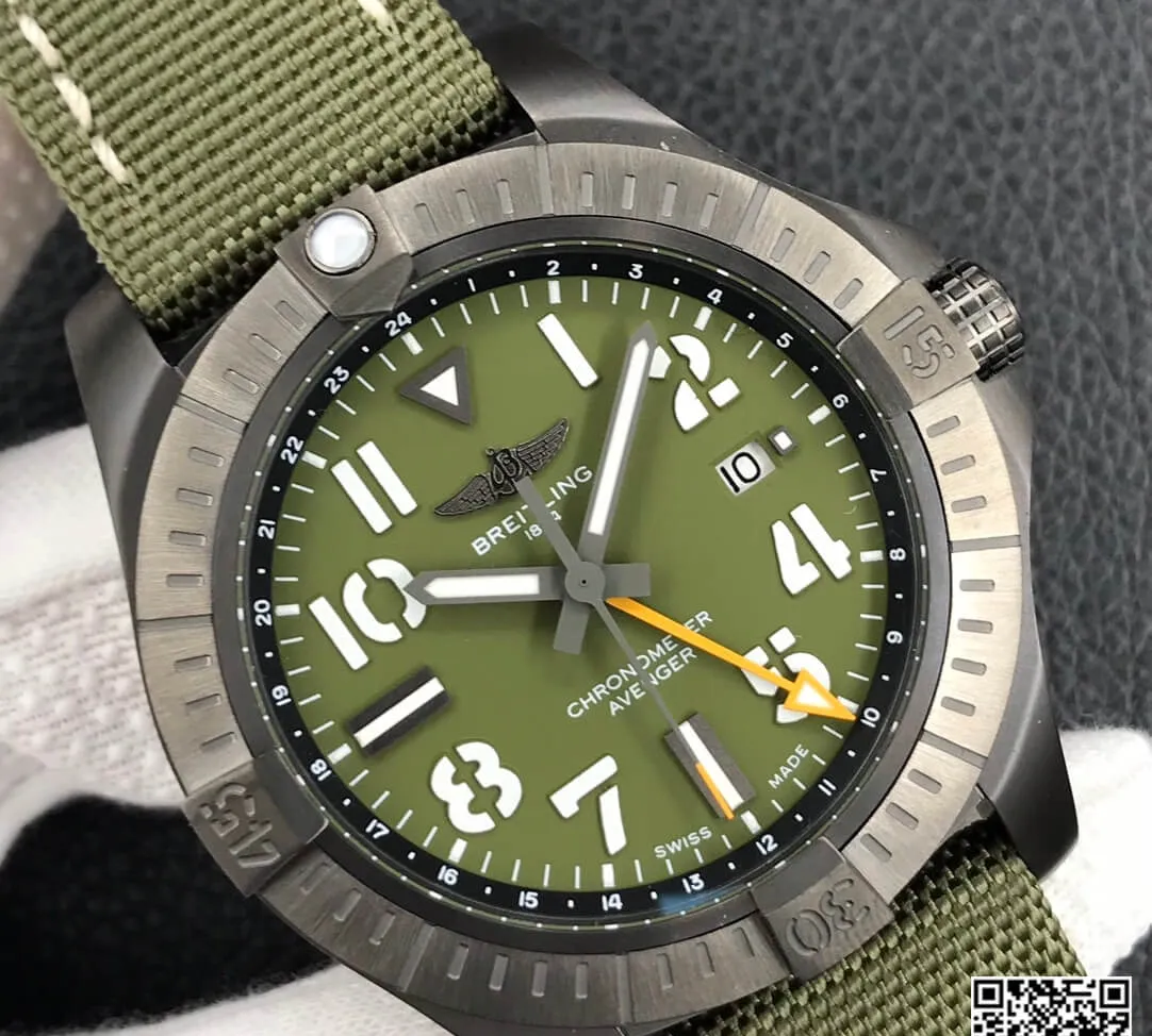 Breitling Avenger Automatic GMT 45 Night Mission V323952A1L1X1 GF Factory 1:1 Best Edition Replica Watch Green Dial