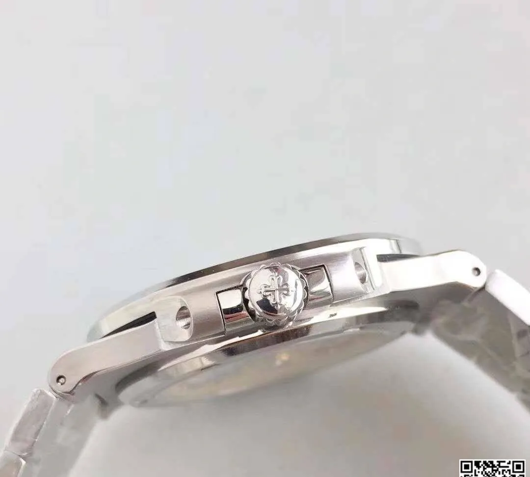 Patek Philippe Nautilus 5711 1A-010 PF Factory 1:1 Best Edition Swiss ETA324 Black Dial