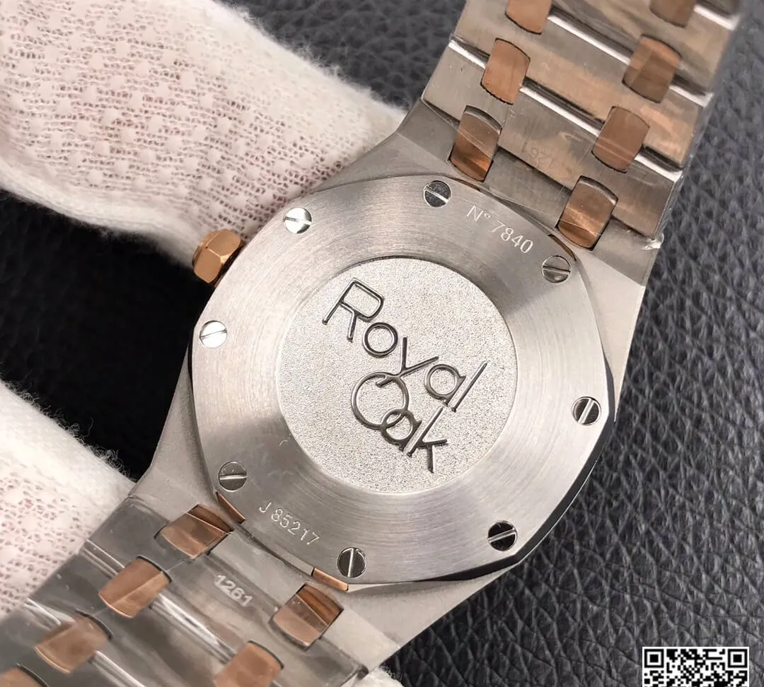 Audemars Piguet Royal Oak 67650 33MM JF Factory 1:1 Best Edition Replica Watch Gold Bezel