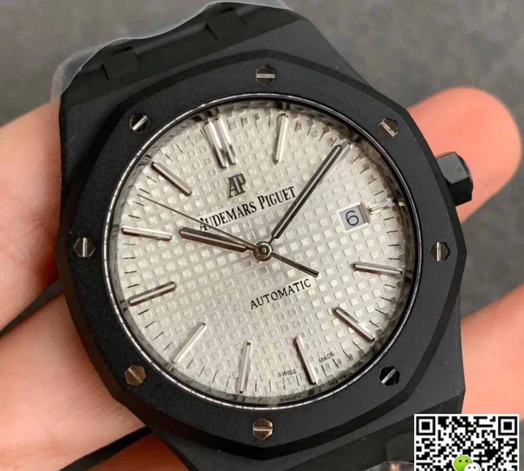 Audemars Piguet Royal Oak 15400 DLC Version ZF Factory 1:1 Best Edition Replica Watch Black Case
