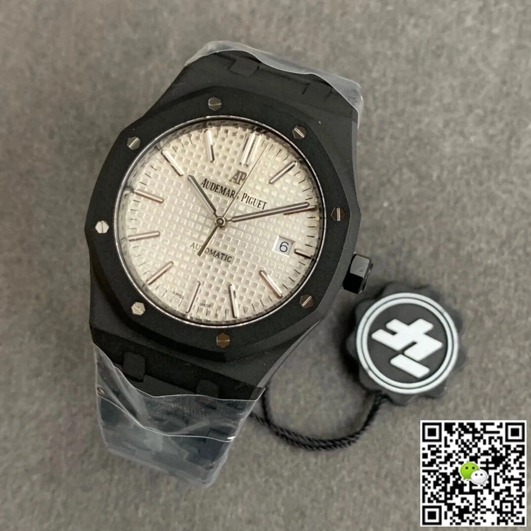 Audemars Piguet Royal Oak 15400 DLC Version ZF Factory 1:1 Best Edition Replica Watch Black Case