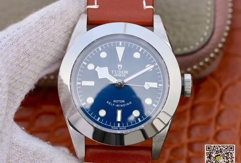 Tudor Heritage Black Bay M79540-0005 TW Factory Men Watches 1:1 Best Edition Replica Watch Swiss ETA2836 Blue dial