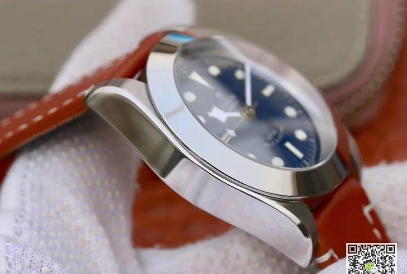 Tudor Heritage Black Bay M79540-0005 TW Factory Men Watches 1:1 Best Edition Replica Watch Swiss ETA2836 Blue dial