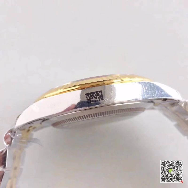 Rolex Datejust 41 126333 EW Factory 1:1 Best Edition Replica Watch Swiss ETA3255 904L Stainless Steel Jubilee Bracelet