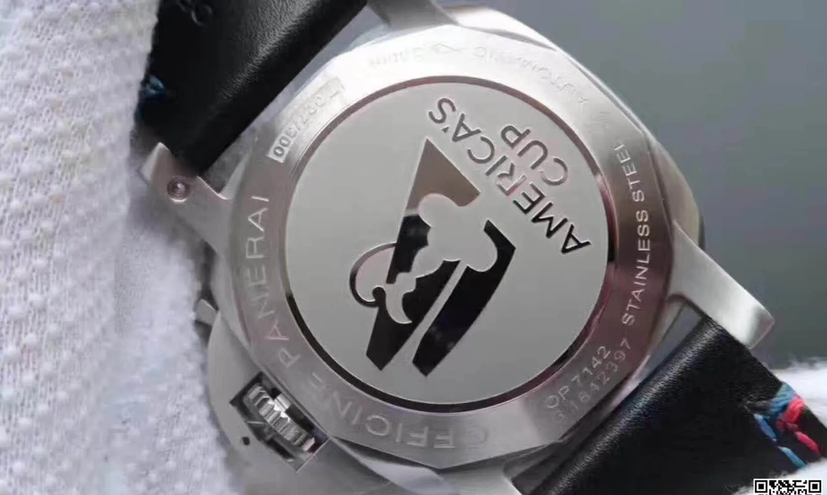 Panerai Luminor 1950 PAM727 ZF Factory 1:1 Best Edition Replica Watch Swiss ETA P9010 Black Strap
