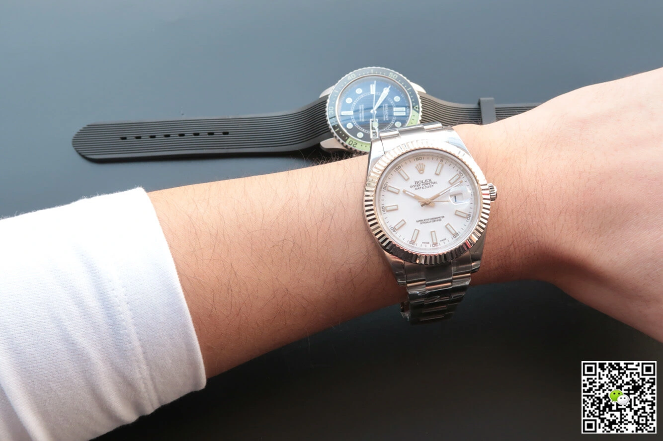Rolex Datejust M126334-0009 EW Factory 1:1 Best Edition Replica Watch Silver Stainless Steel Strap