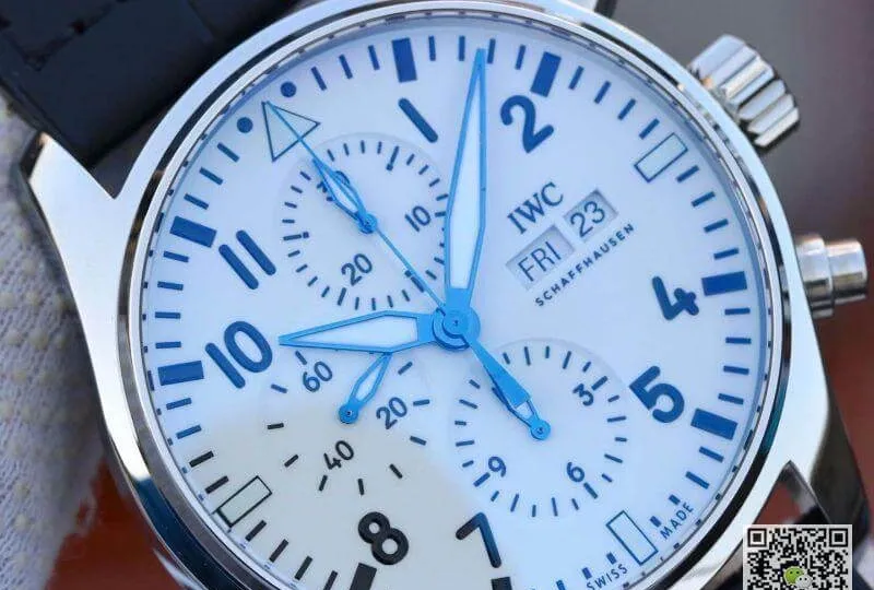 IWC Pilot Chronograph IW377725 ZF Factory 1:1 Best Edition Replica Watch Swiss ETA7750 Leather Watch Strap