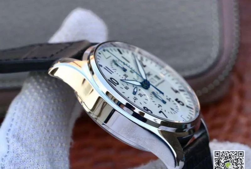 IWC Pilot Chronograph IW377725 ZF Factory 1:1 Best Edition Replica Watch Swiss ETA7750 Leather Watch Strap