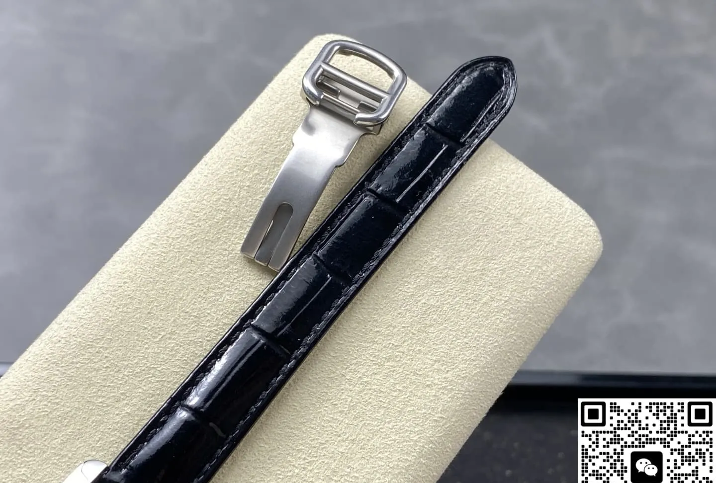 8848 Factory Cartier Tank WSTA0050 1:1 Best Edition Replica Watch