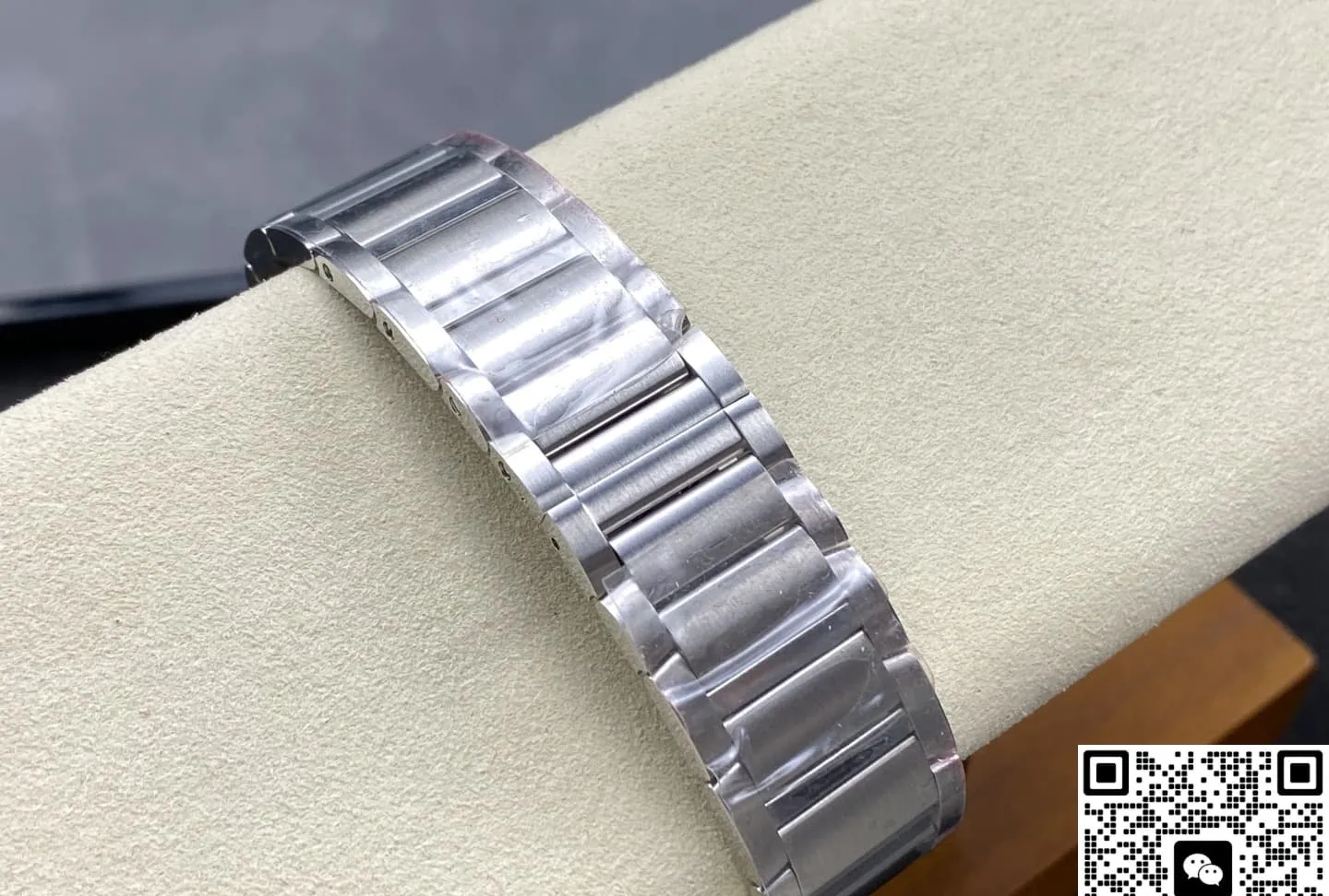8848 Factory Cartier Tank WSTA0074 1:1 Best Edition Replica Watch