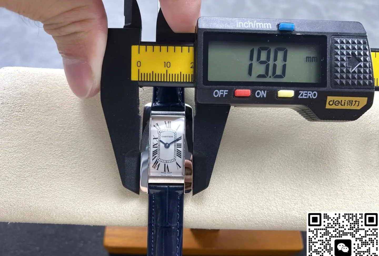 8848 Factory Cartier Tank WSTA0082 1:1 Best Edition Replica Watch