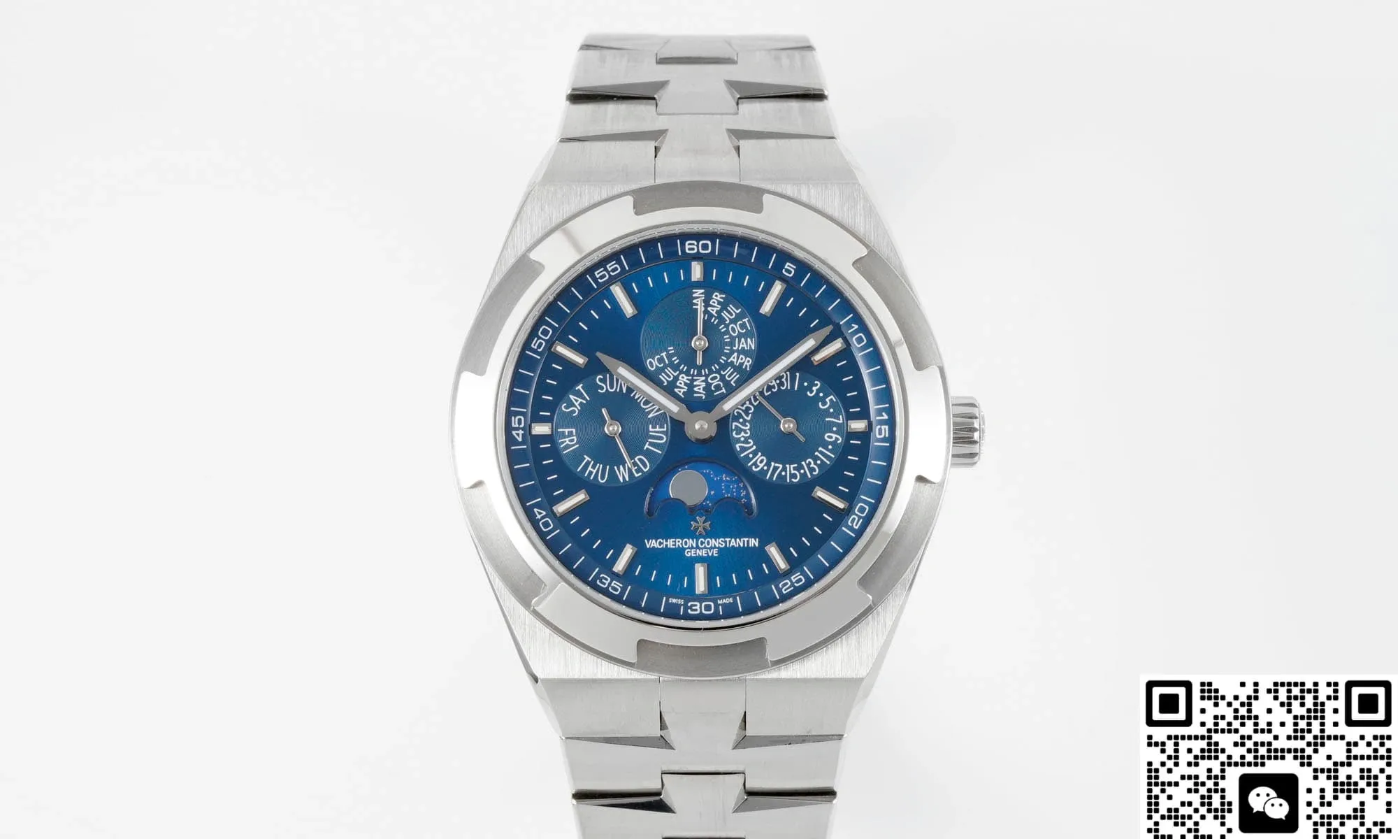 8F Factory Vacheron Constantin 4300V-220G-B945 1:1 Best Edition Replica Watch
