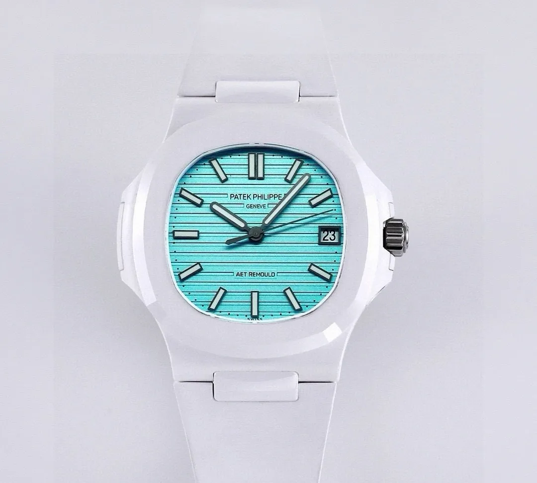 AET Factory Patek Philippe 5711 Date display 1:1 Best Edition Replica Watch