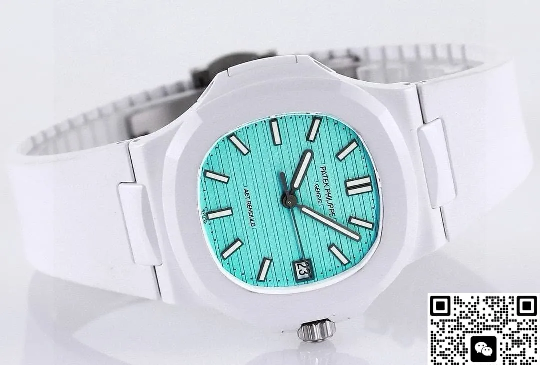 AET Factory Patek Philippe 5711 Date display 1:1 Best Edition Replica Watch